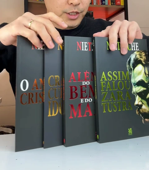 Os quatro livros da Biblioteca Nietzsche juntos